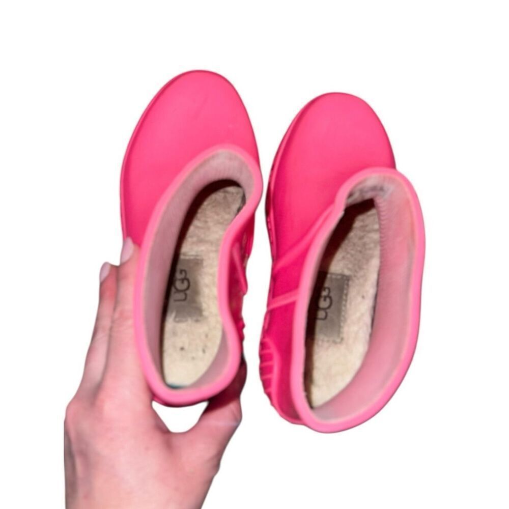 UGG Kids Pink Rain Boots Fleece Lined Size 13 Waterproof School Shoes - Picture 10 of 12